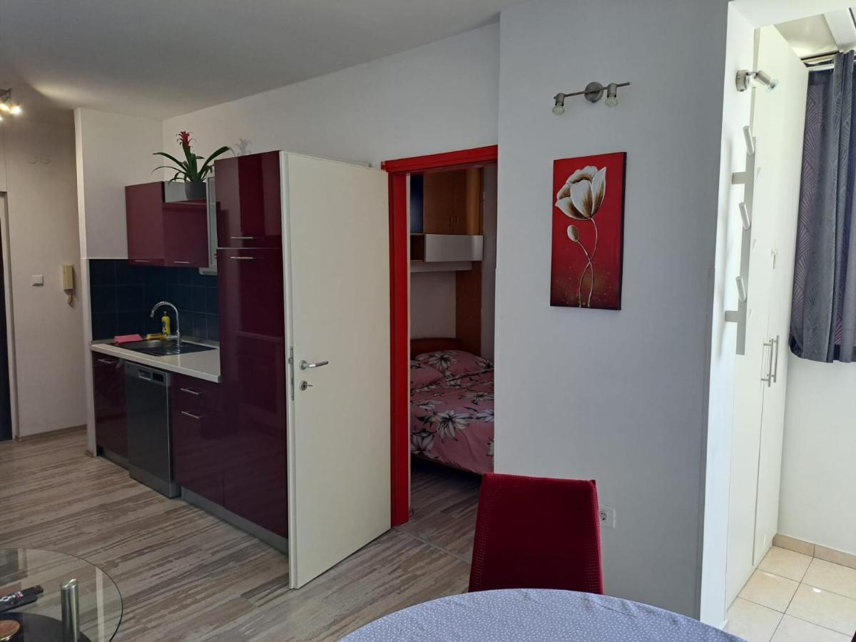 Maris Appartement Split Buitenkant foto