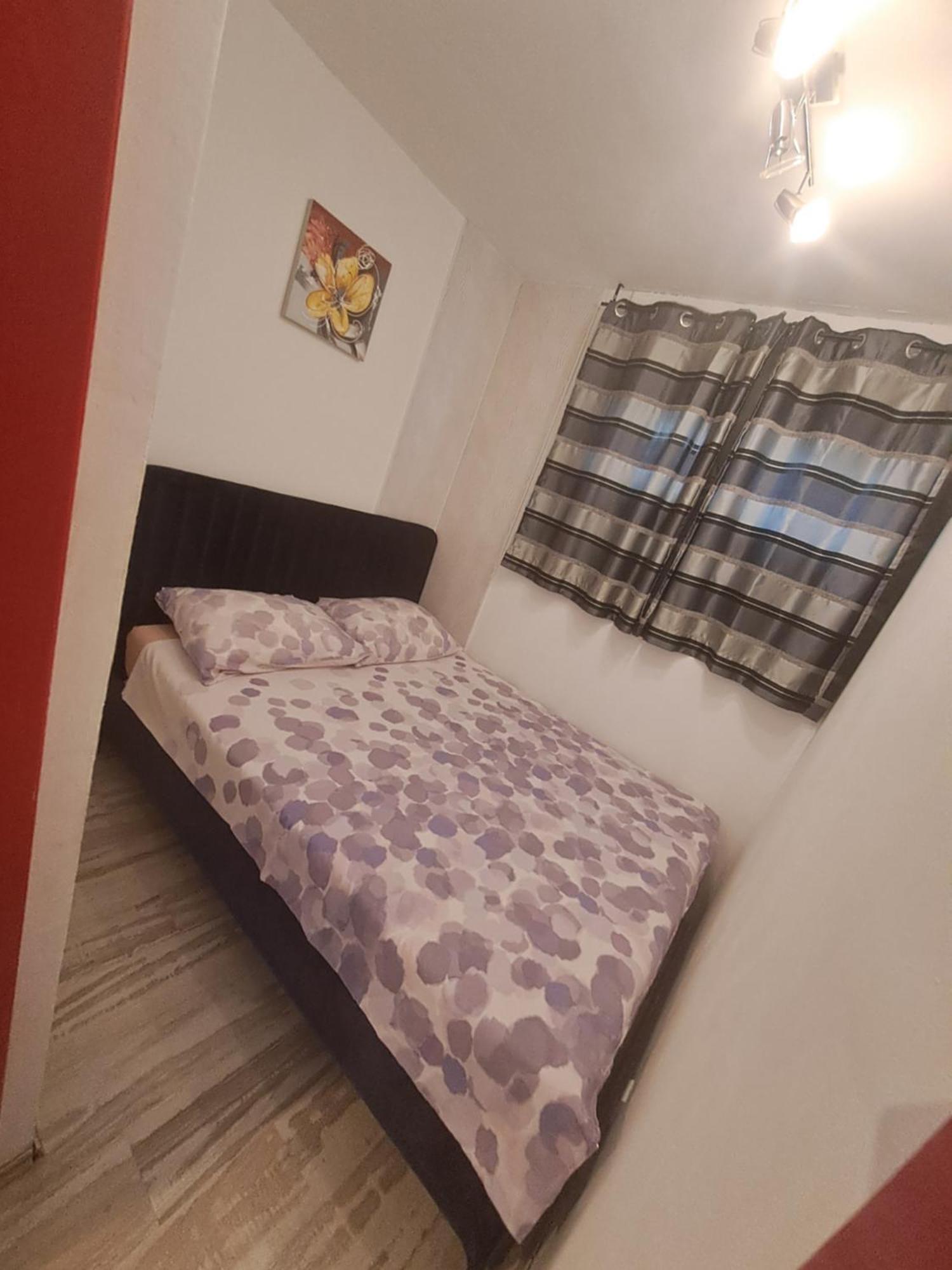 Maris Appartement Split Buitenkant foto
